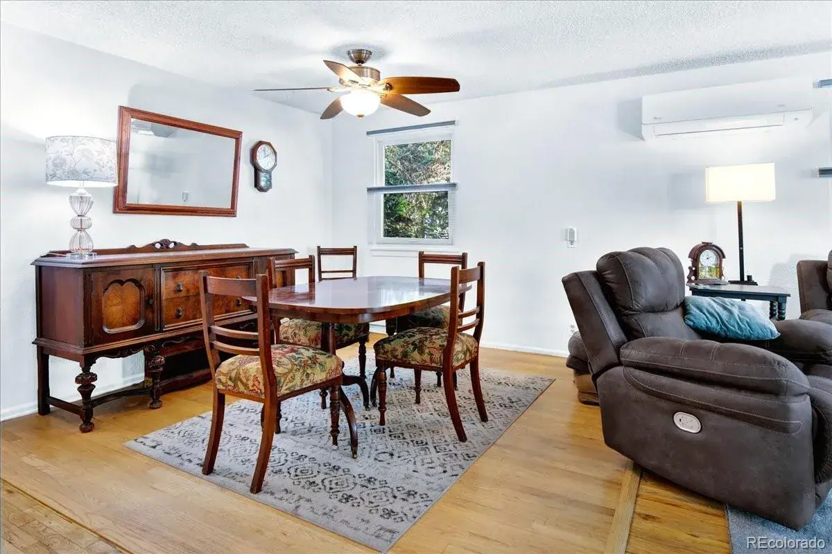 12022025004351 1200 11