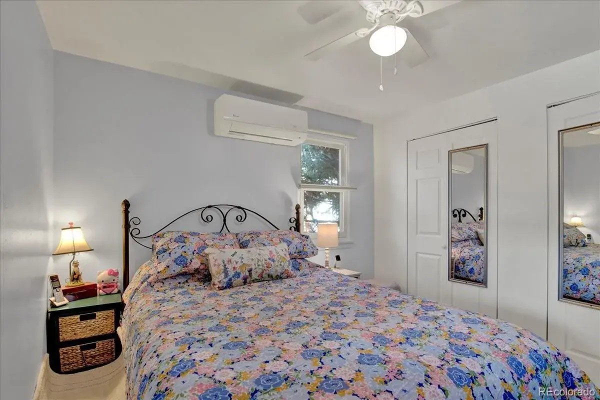 12022025004351 1200 16