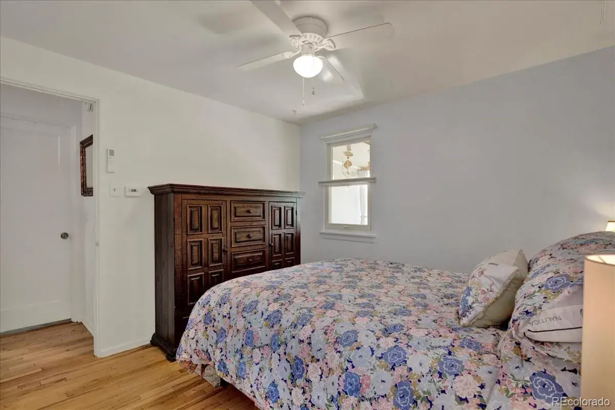 12022025004351 1200 17