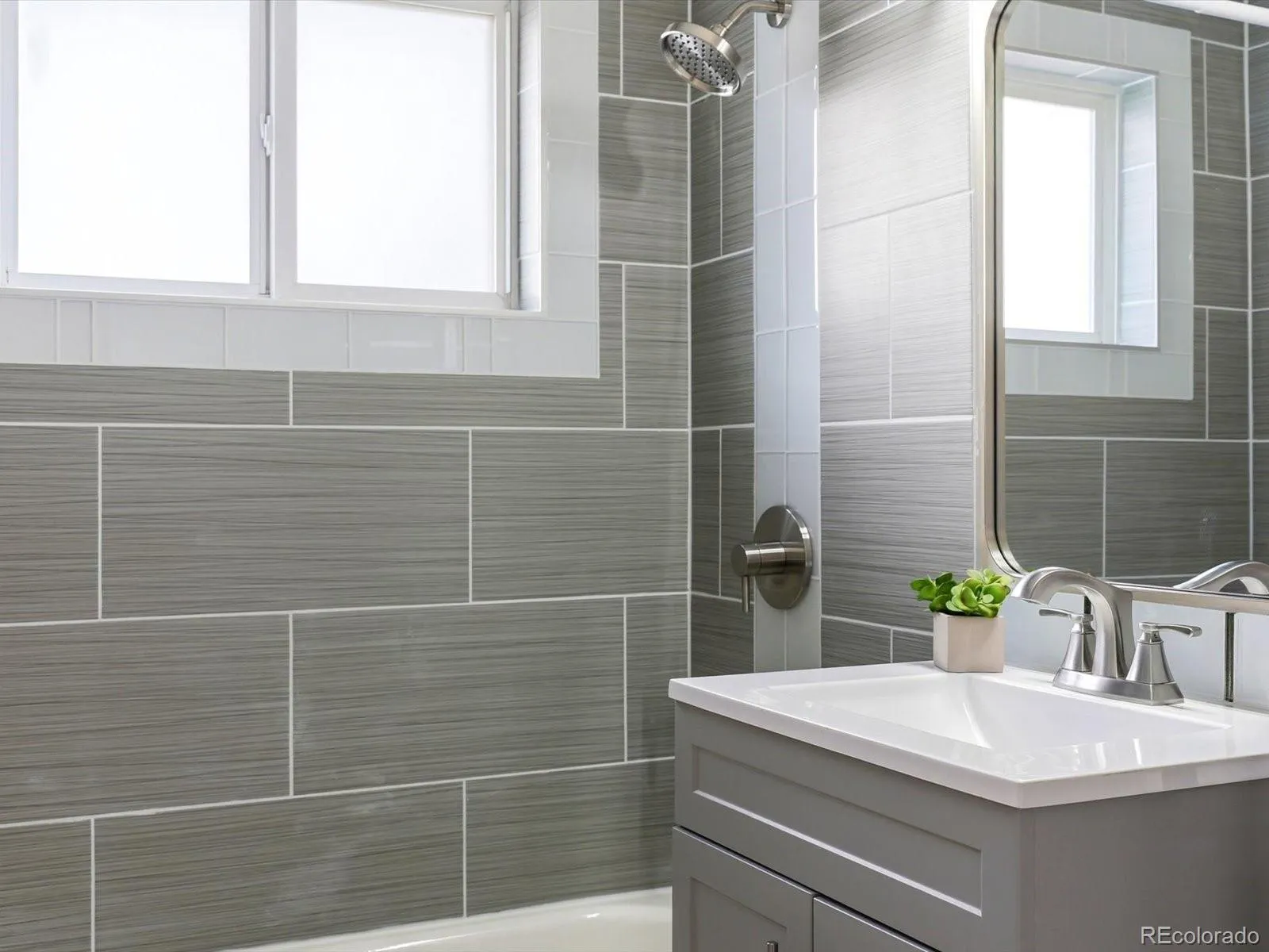 04142026172538 1600 17