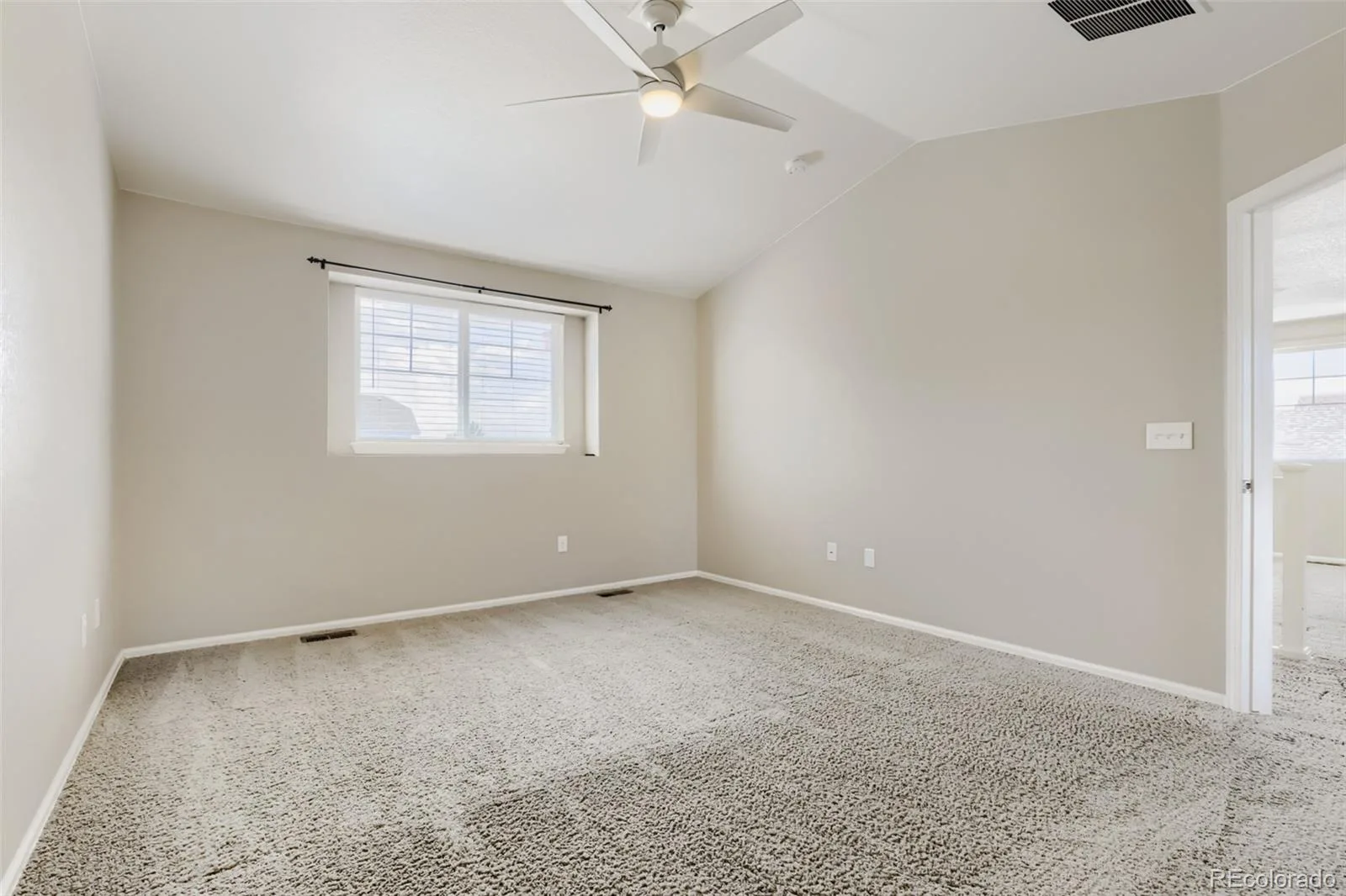 19663 E 63rd Place Aurora CO 80019 | MLS #REC4601062 07182026201837 1600 13