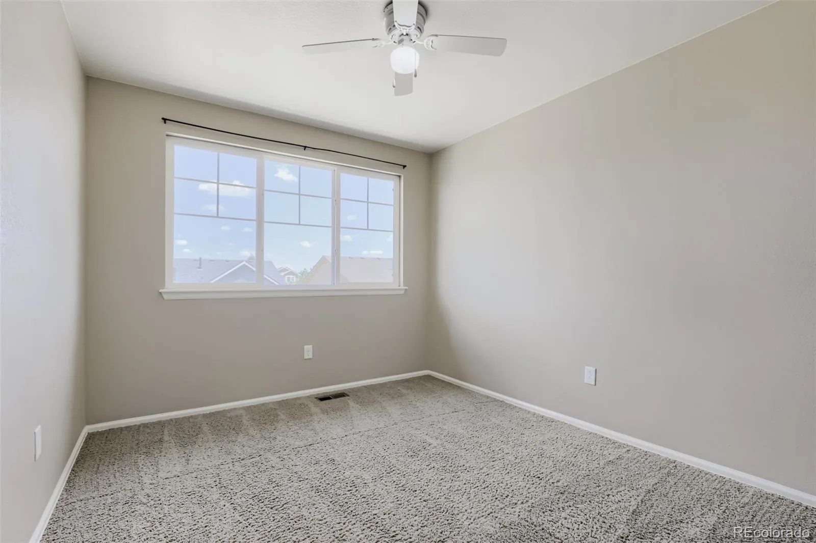 19663 E 63rd Place Aurora CO 80019 | MLS #REC4601062 07182026201837 1600 14