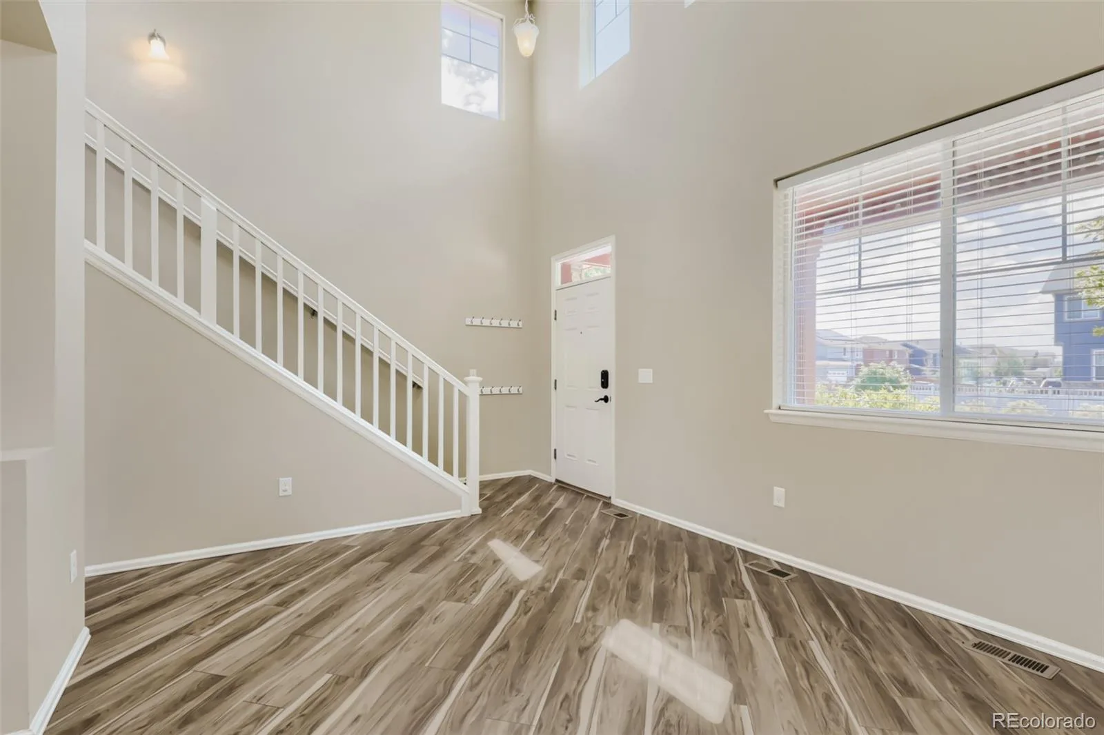 19663 E 63rd Place Aurora CO 80019 | MLS #REC4601062 07182026201837 1600 3