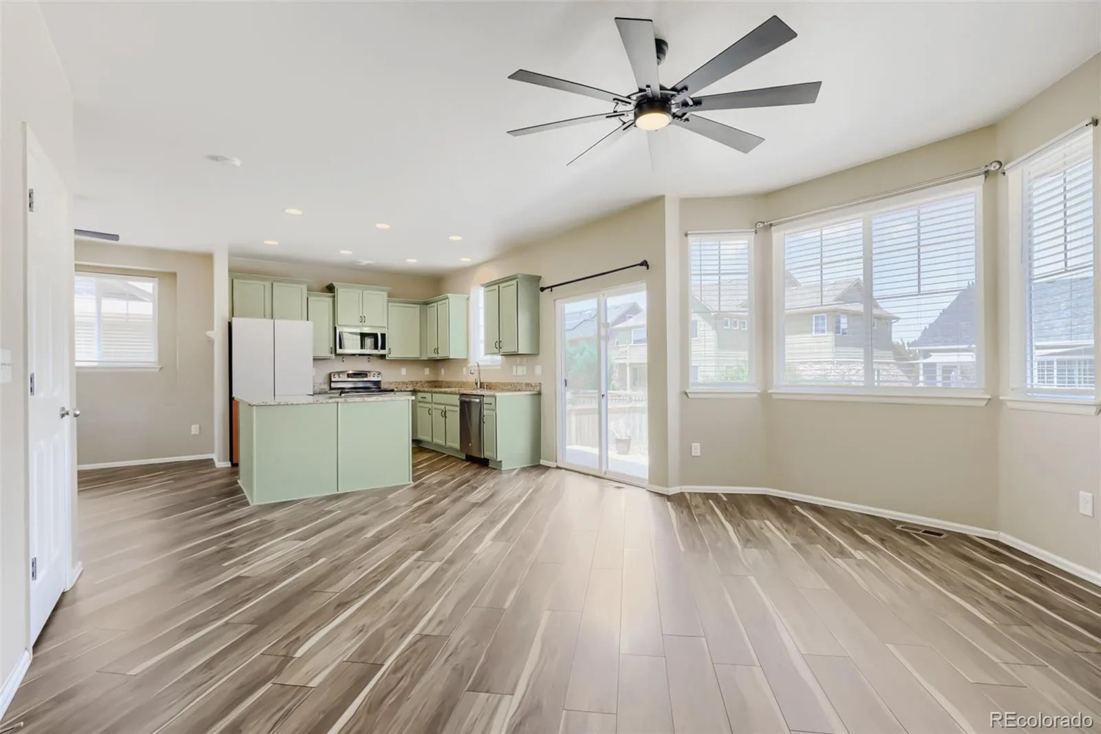 19663 E 63rd Place Aurora CO 80019 | MLS #REC4601062 07182026201837 1600 4