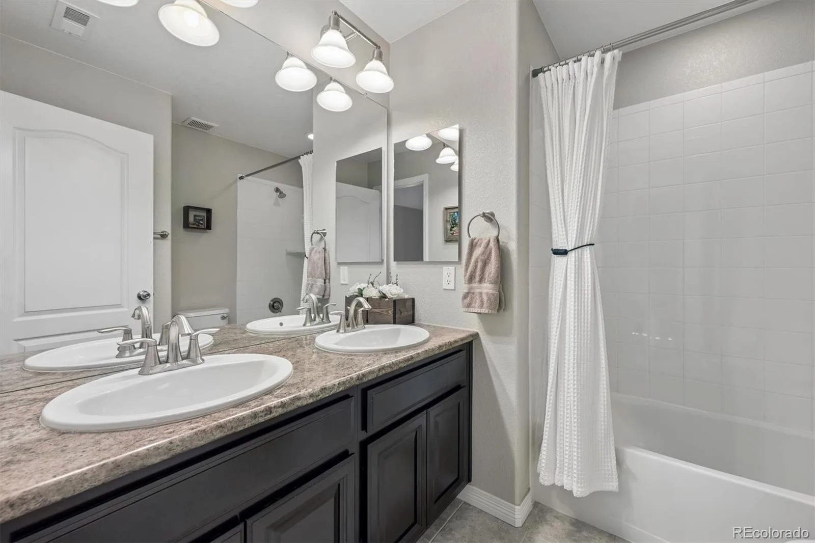 8630 Zircon Way Arvada CO 80007 MLS #REC4601826 06182026172814 1600 23