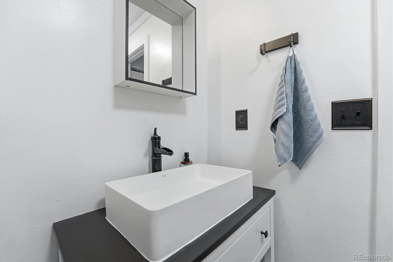 6860 E Mississippi Avenue #E Denver CO 80224 MLS #REC4602131 06092026192709 1600 27