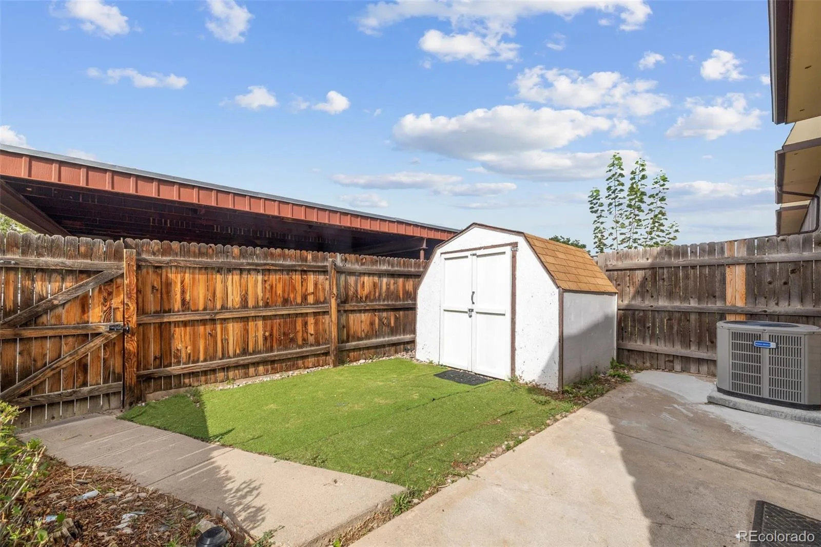 5589 S Lowell Boulevard Littleton CO 80123 | MLS #REC4602403 08272026130424 1600 31