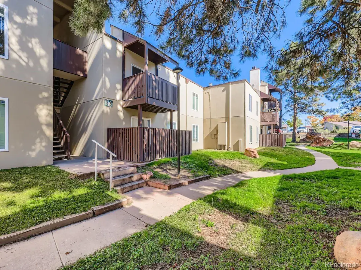 10042025060647 1200 18