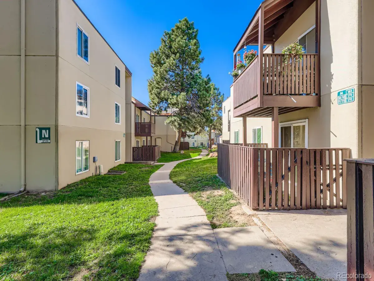 10042025060647 1200 21