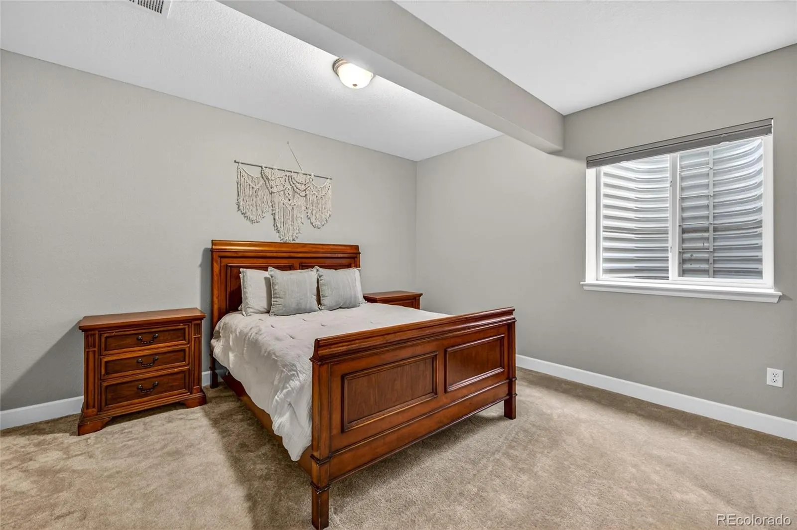 6973 S Vandriver Court Aurora CO 80016 MLS #REC4604627 04282026210039 1600 38