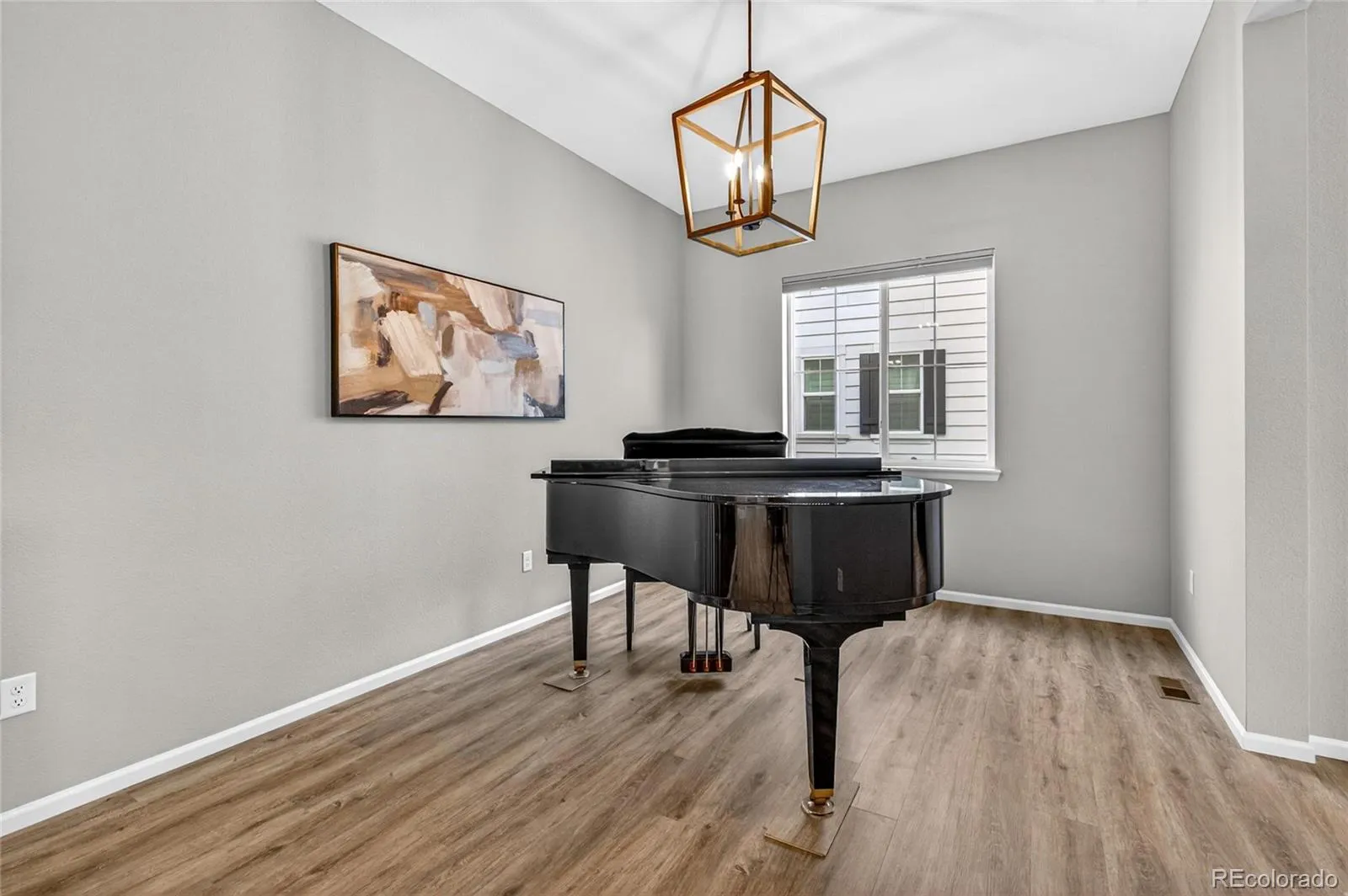 6973 S Vandriver Court Aurora CO 80016 MLS #REC4604627 04282026210039 1600 8