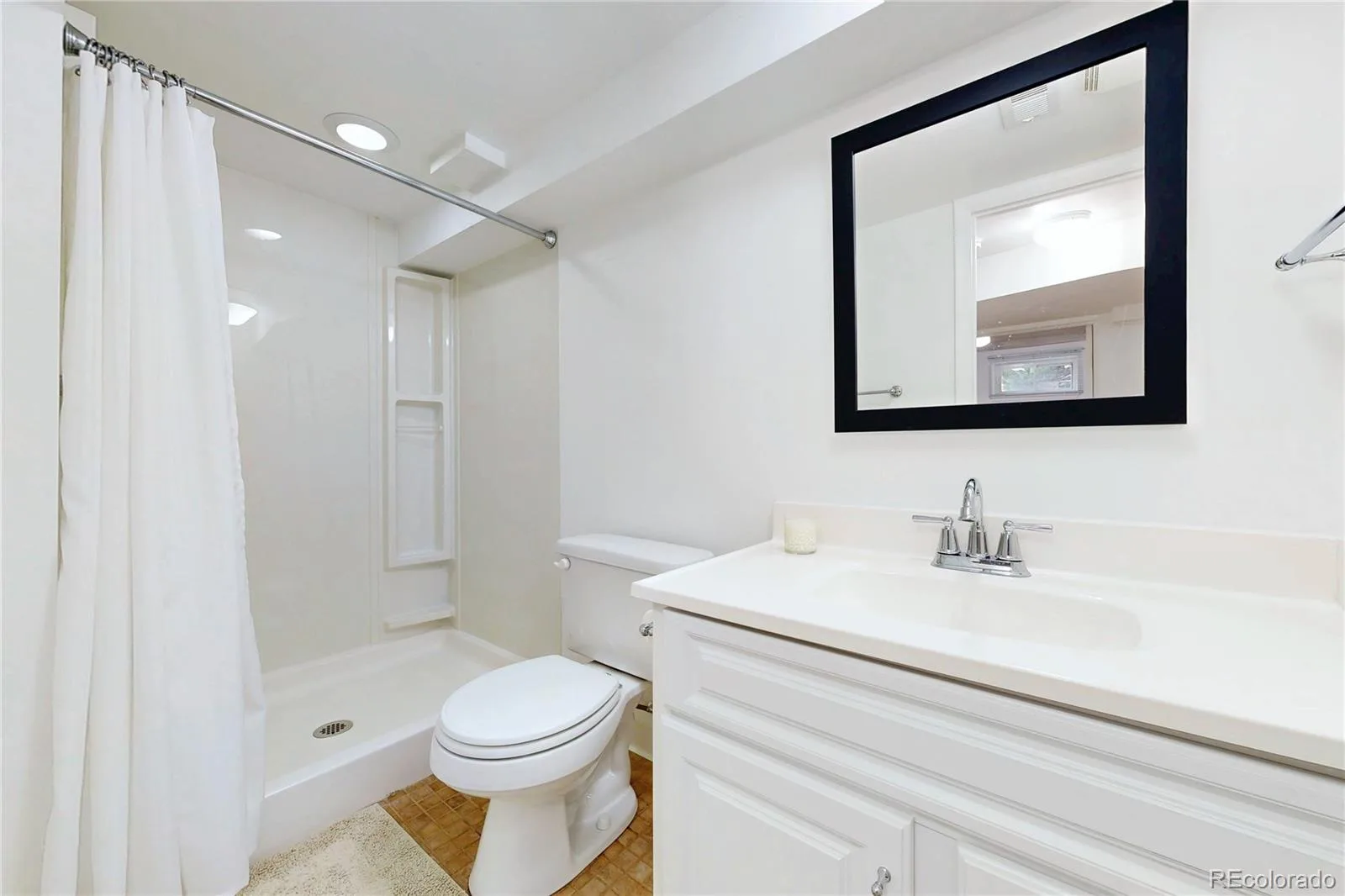 1570 S Fillmore Street Denver CO 80210 | MLS #REC4604839 10092026112456 1600 24