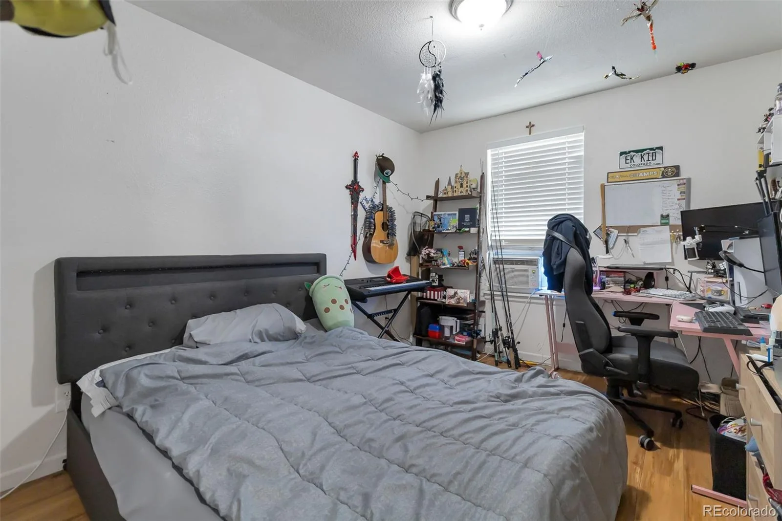 15133 Kelly Place Denver CO 80239 | MLS #REC4605687 07132026005204 1600 18
