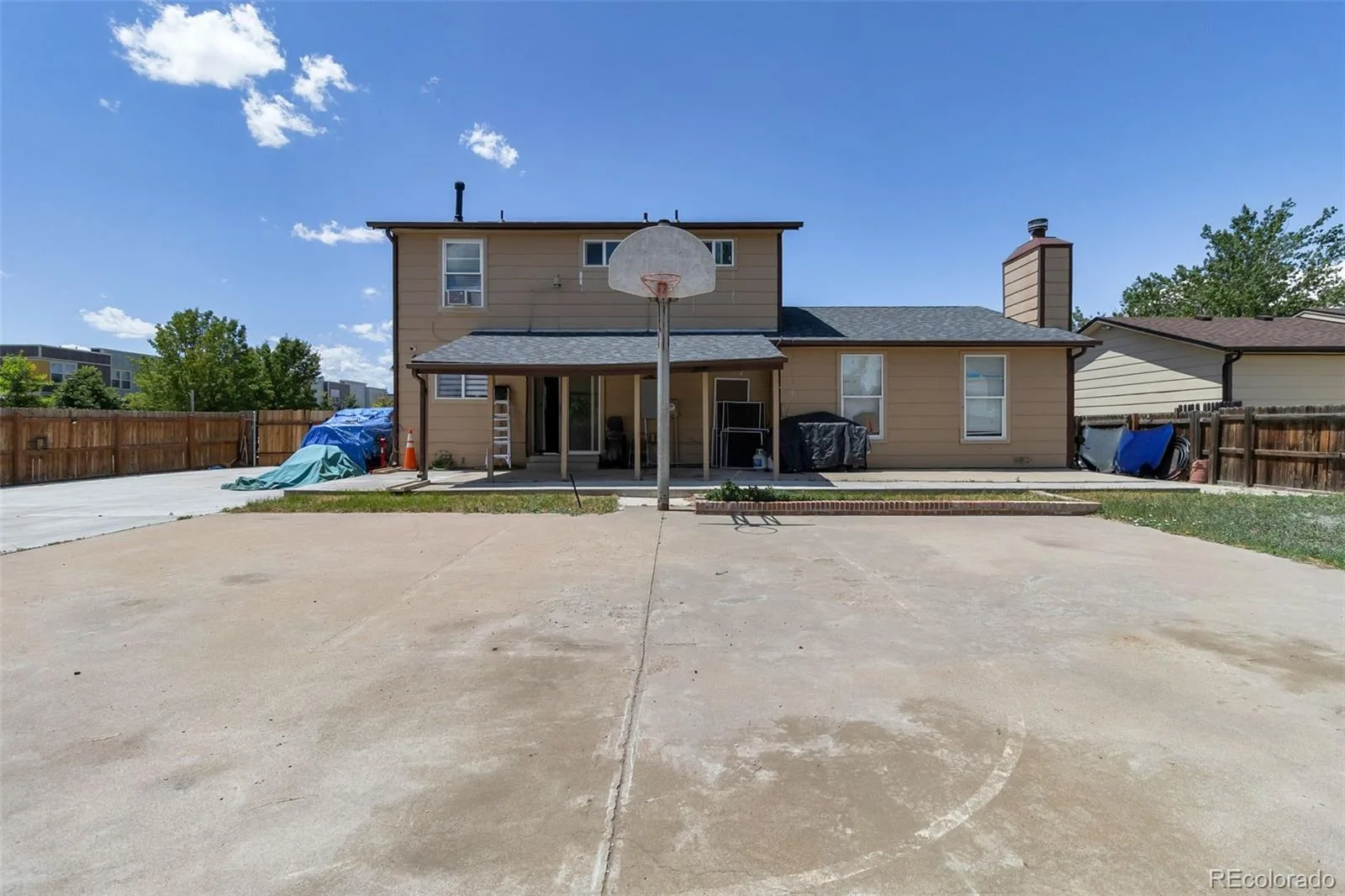 15133 Kelly Place Denver CO 80239 | MLS #REC4605687 07132026005204 1600 22