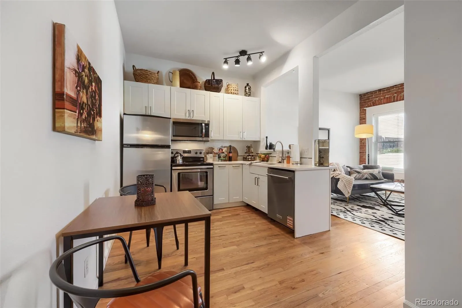 1425 N Washington Street #302 Denver CO 80203 MLS #REC4606673 04202026150718 1600 5