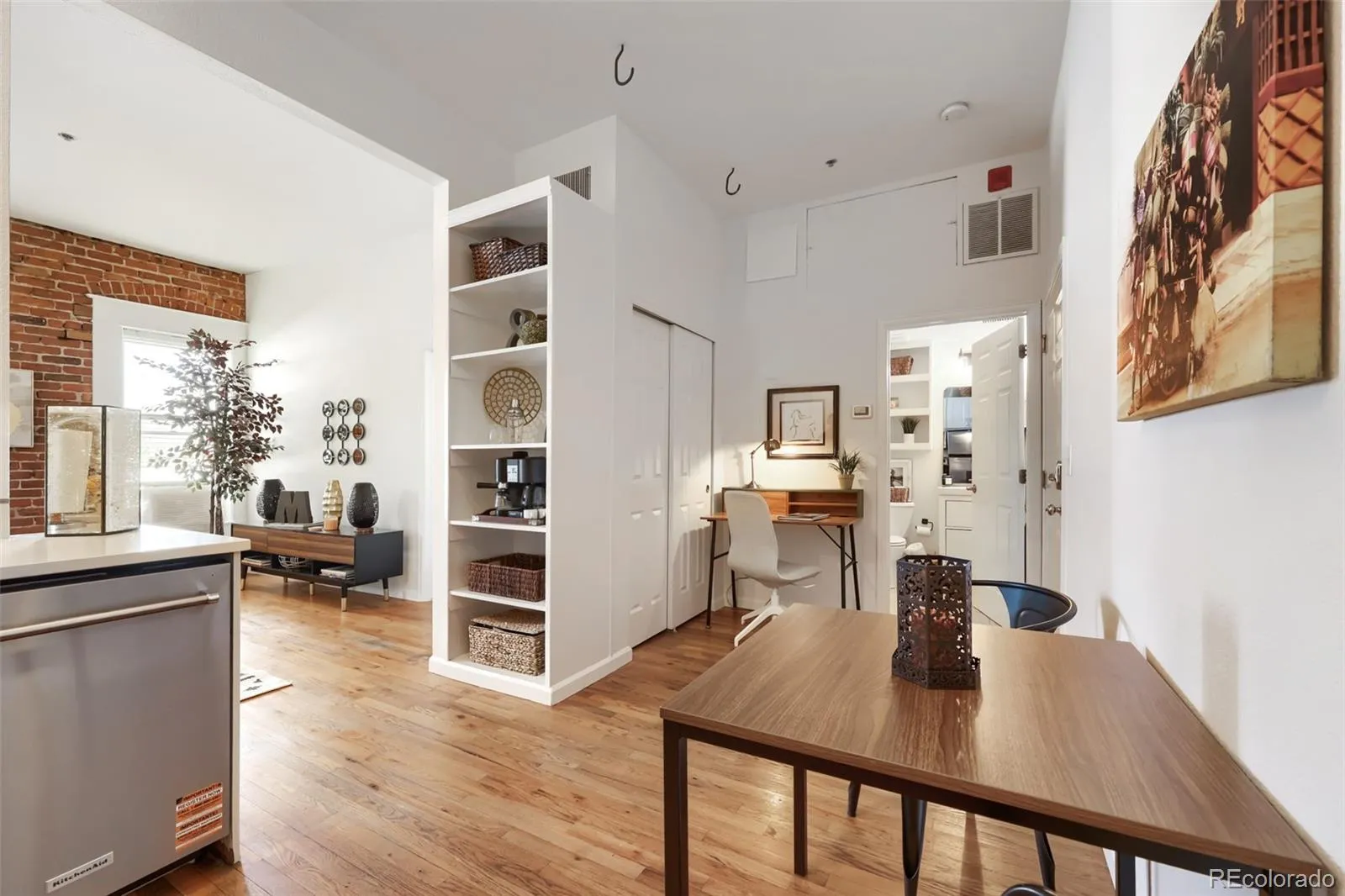 1425 N Washington Street #302 Denver CO 80203 MLS #REC4606673 04202026150718 1600 6