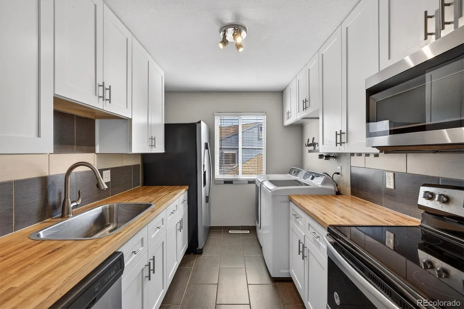 7994 Chase Circle #20 Arvada CO 80003 | MLS #REC4606855 03122026113351 1600 13