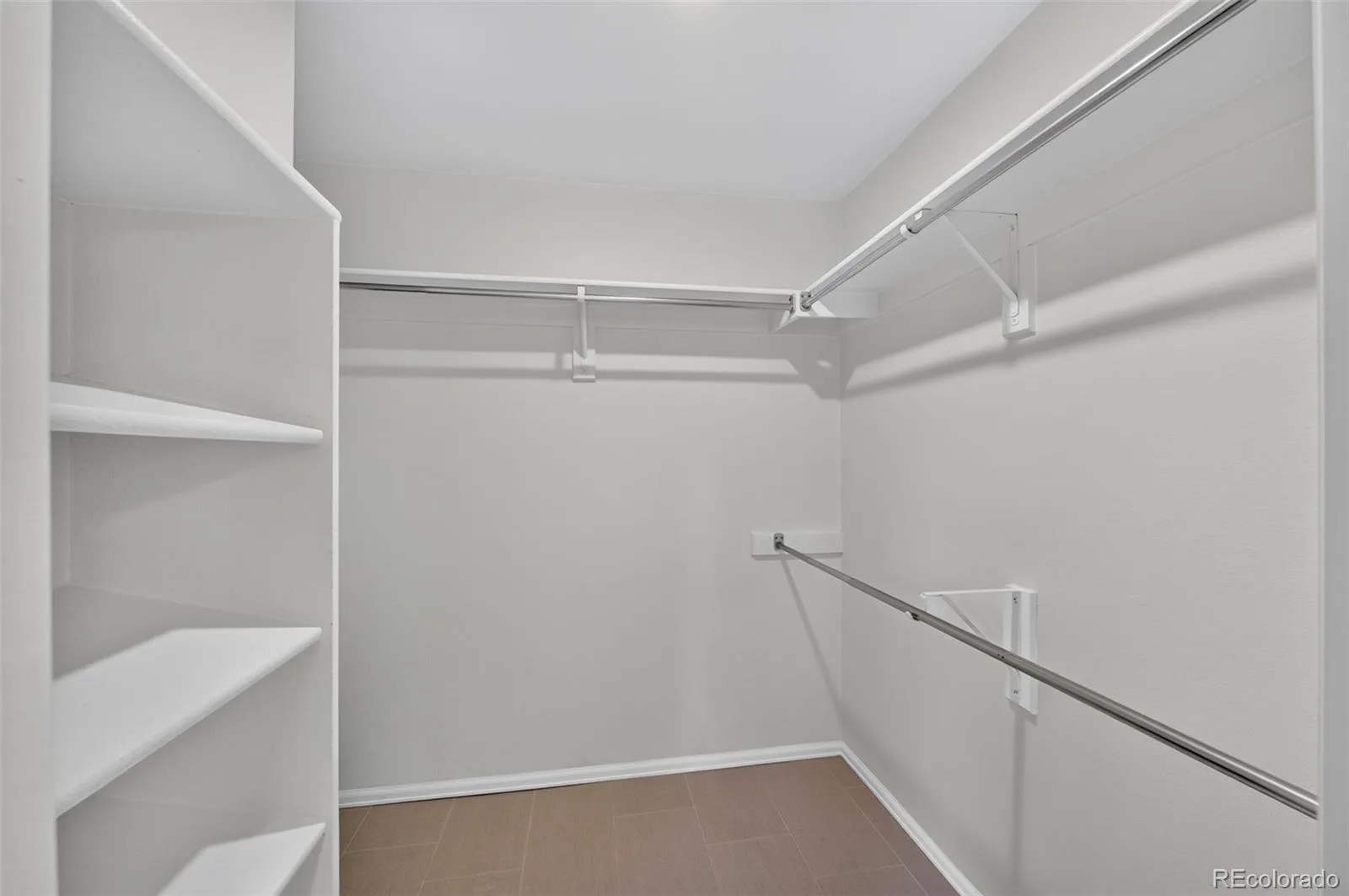 13 Manzanita Littleton CO 80127 | MLS #REC4607815 08182026214141 1600 28
