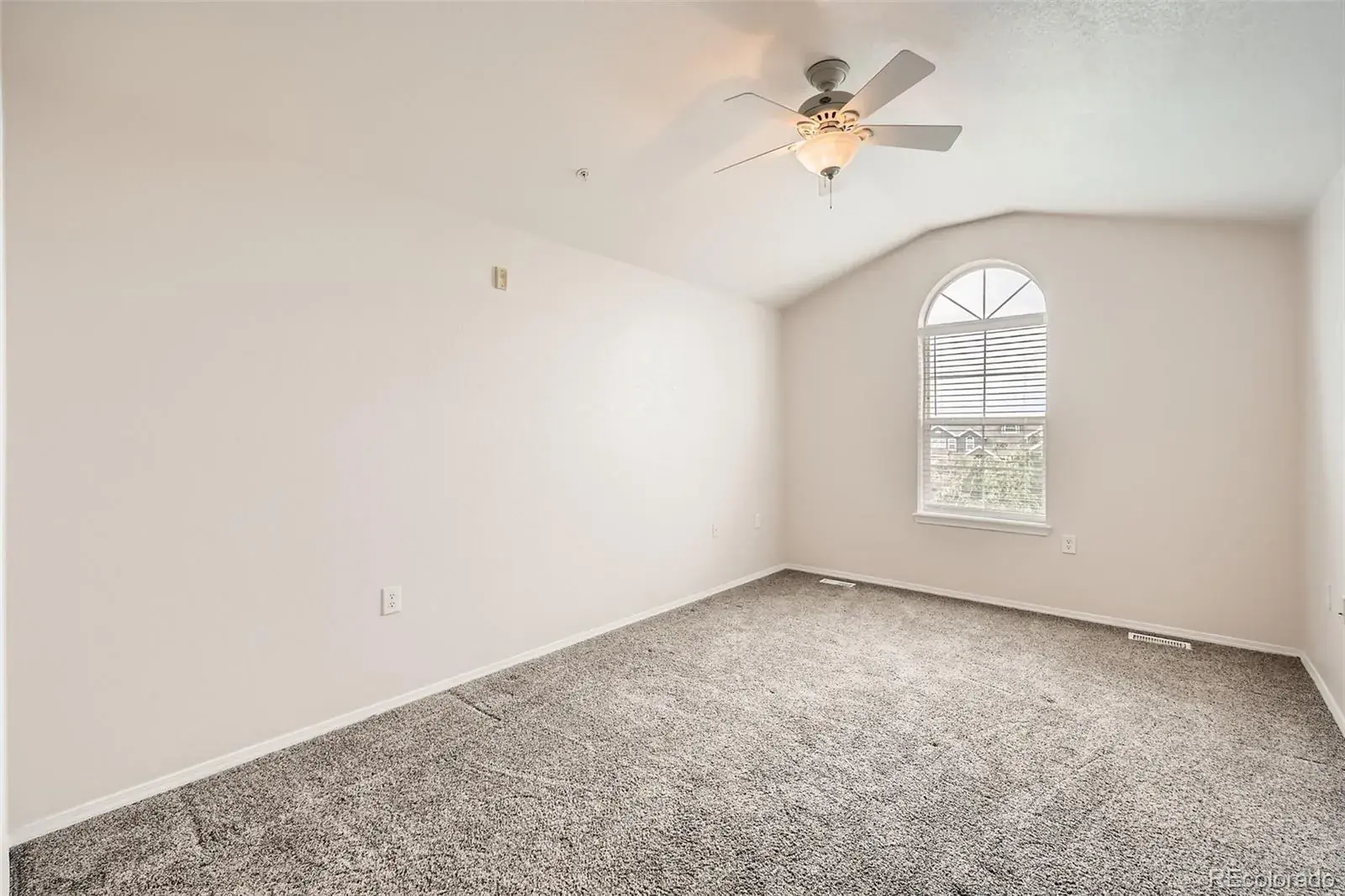 16366 E Fremont Avenue #11 Aurora CO 80016 MLS #REC4608861 01252026165257 1600 19
