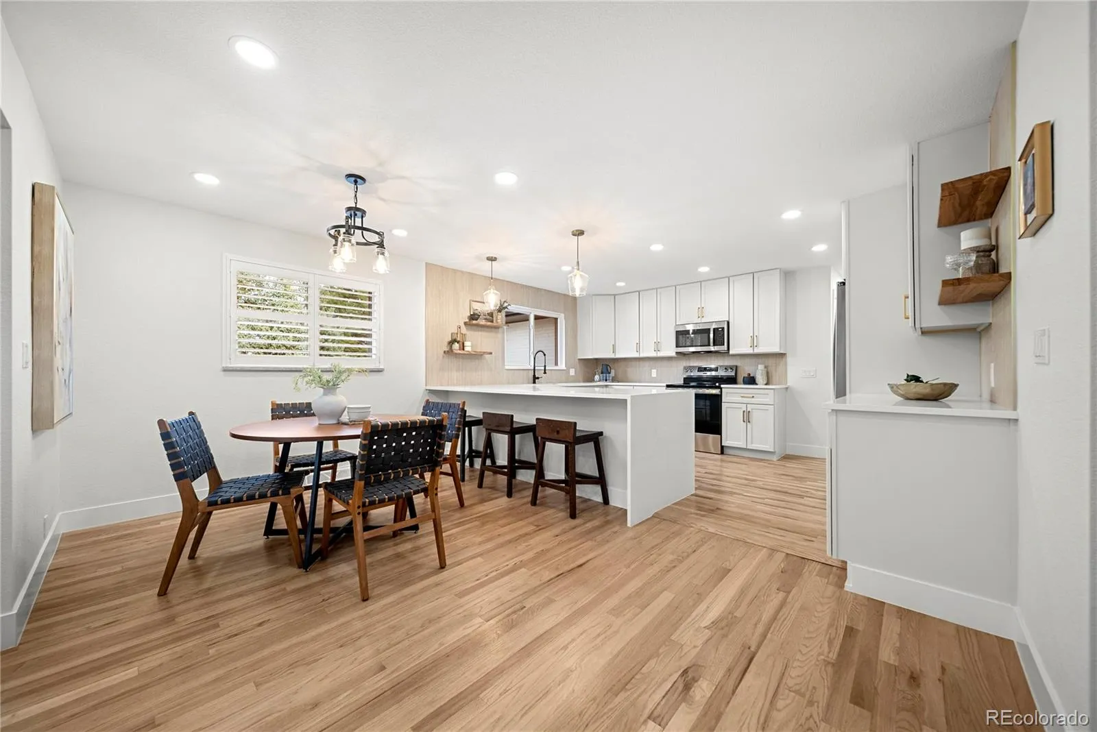 6769 S Foresthill Street Littleton CO 80120 MLS #REC4608994 05152026195521 1600 11