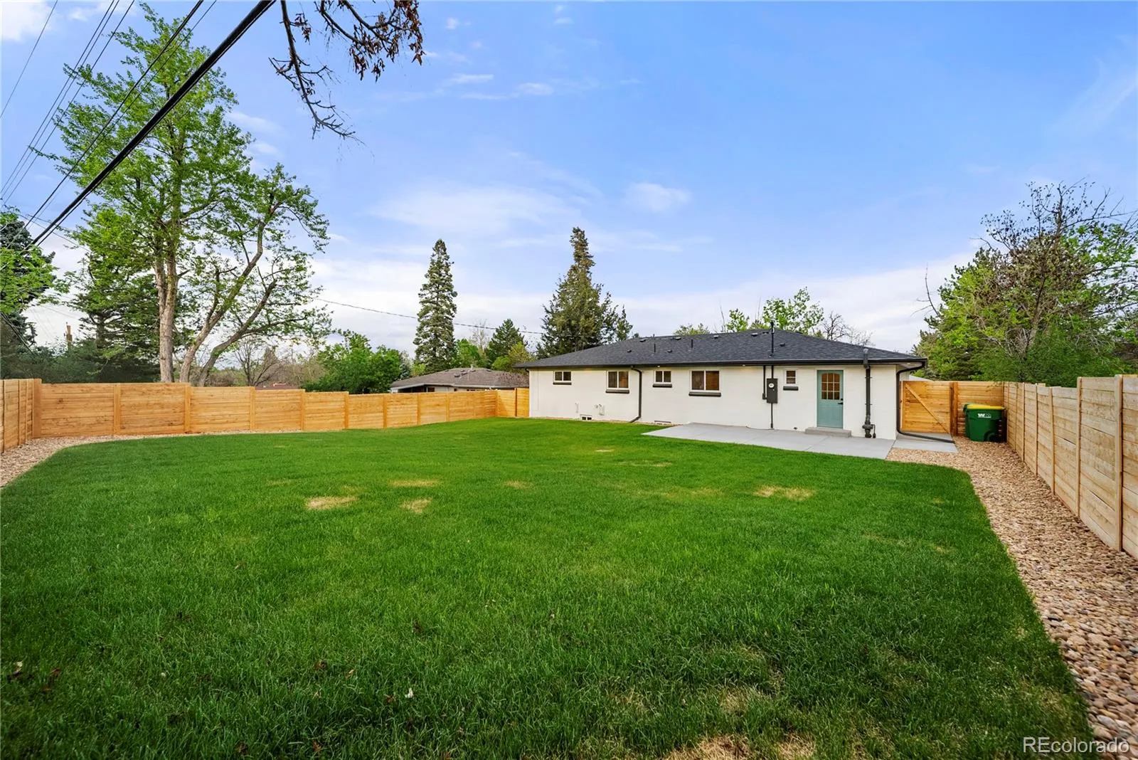 6769 S Foresthill Street Littleton CO 80120 MLS #REC4608994 05152026195521 1600 37