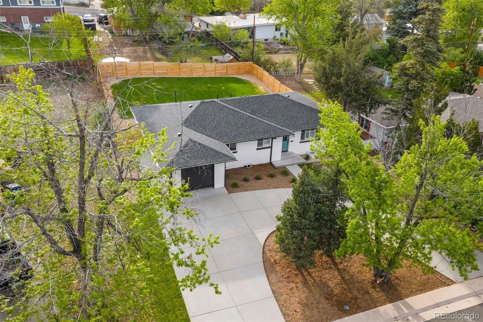 6769 S Foresthill Street Littleton CO 80120 MLS #REC4608994 05152026195521 1600 42
