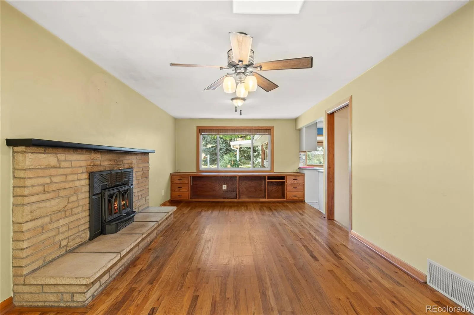 2773 S Mabry Way Denver CO 80236 | MLS #REC4612793 08242026234640 1600 12