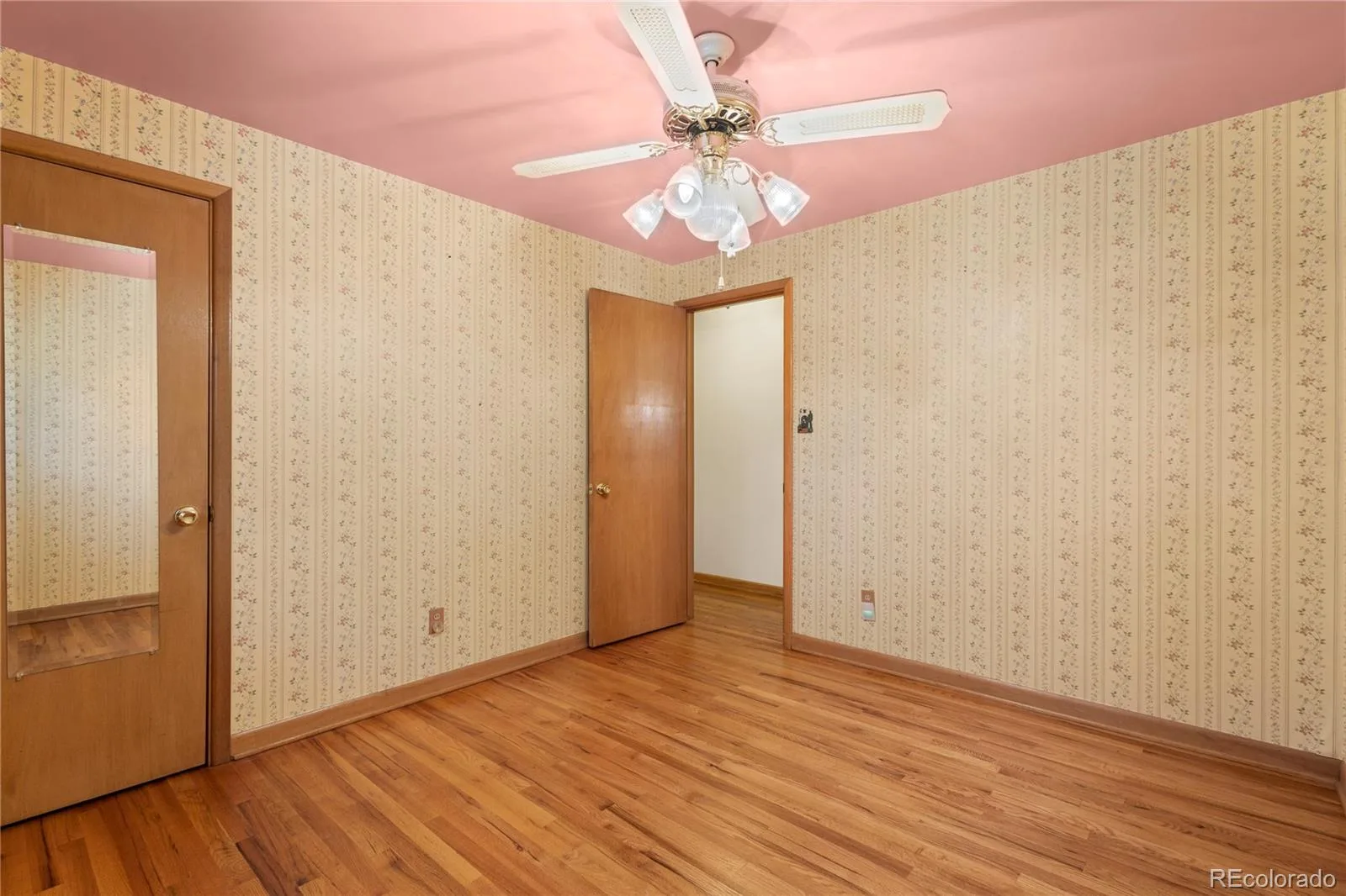 2773 S Mabry Way Denver CO 80236 | MLS #REC4612793 08242026234640 1600 18