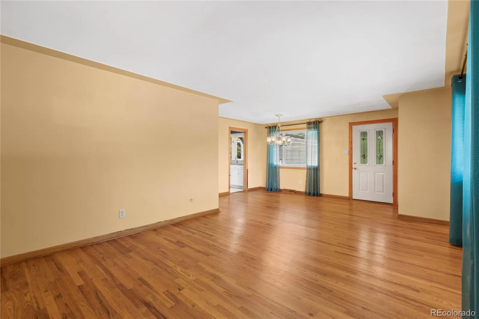 2773 S Mabry Way Denver CO 80236 | MLS #REC4612793 08242026234640 1600 3