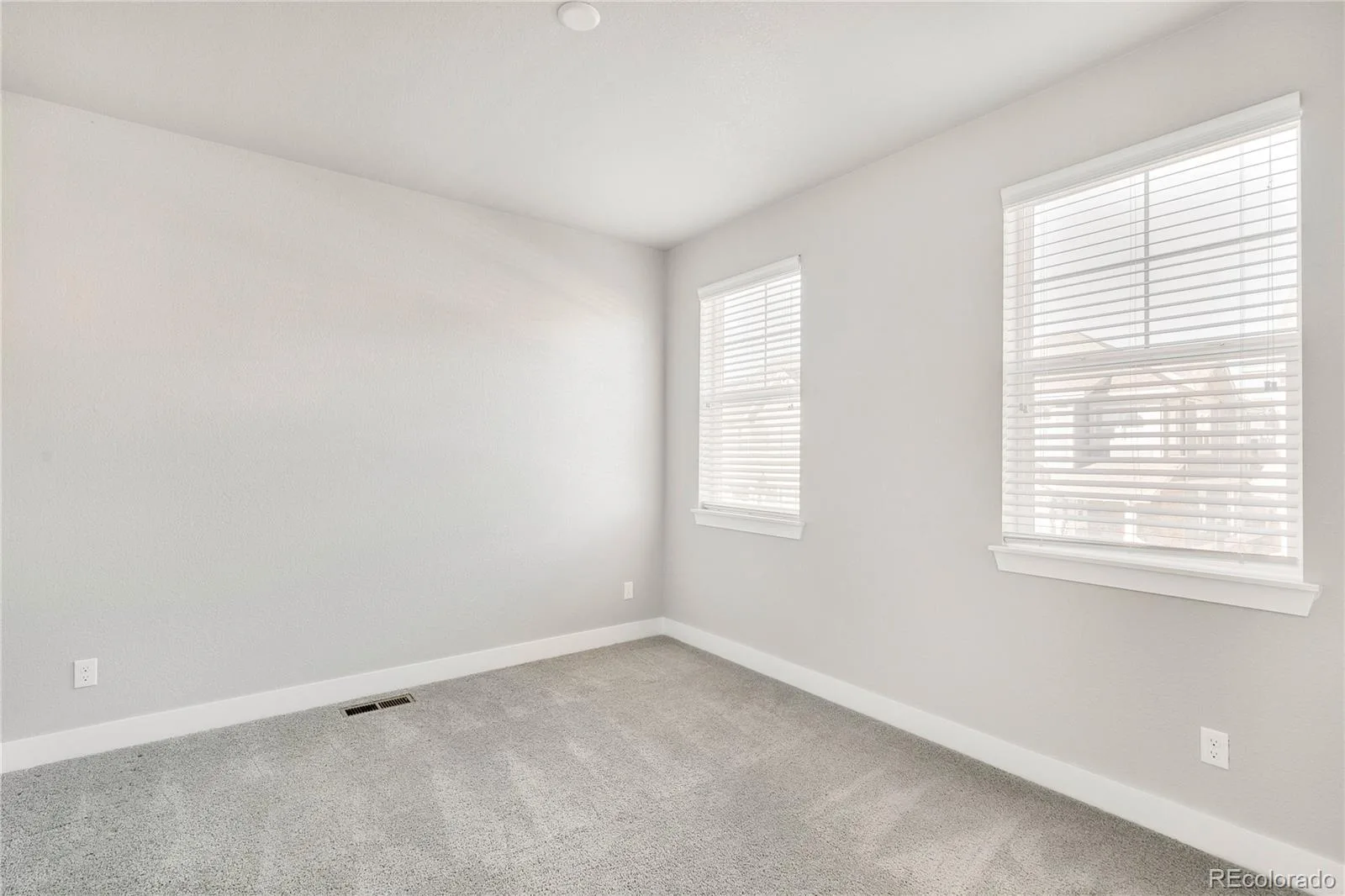 13735 Shoshone Lane Broomfield CO 80023 | MLS #REC4613126 08042026222816 1600 21