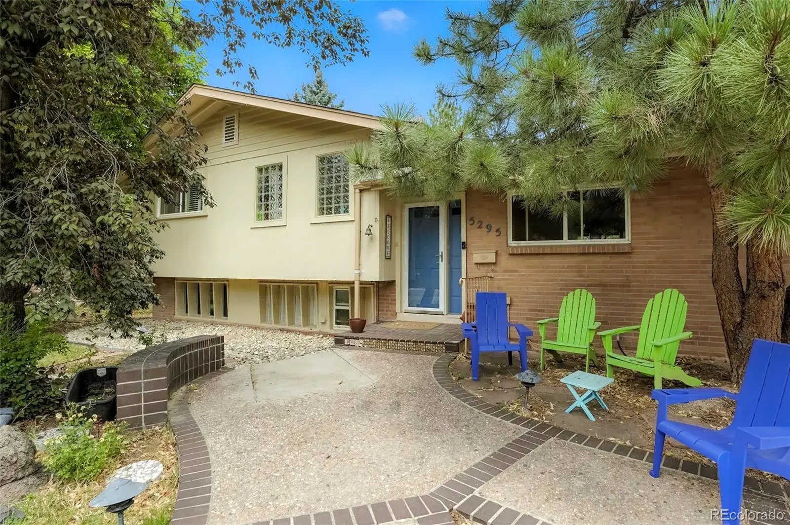 5295 W Plymouth Drive Littleton CO 80128 MLS #REC4613607 08142025190043 1600 29