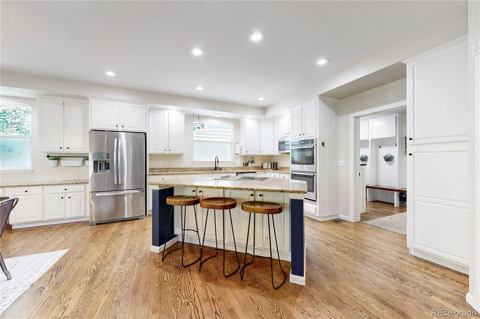 10727 Addison Court Highlands Ranch CO 80126 | MLS #REC4614135 08292026001831 1600 13