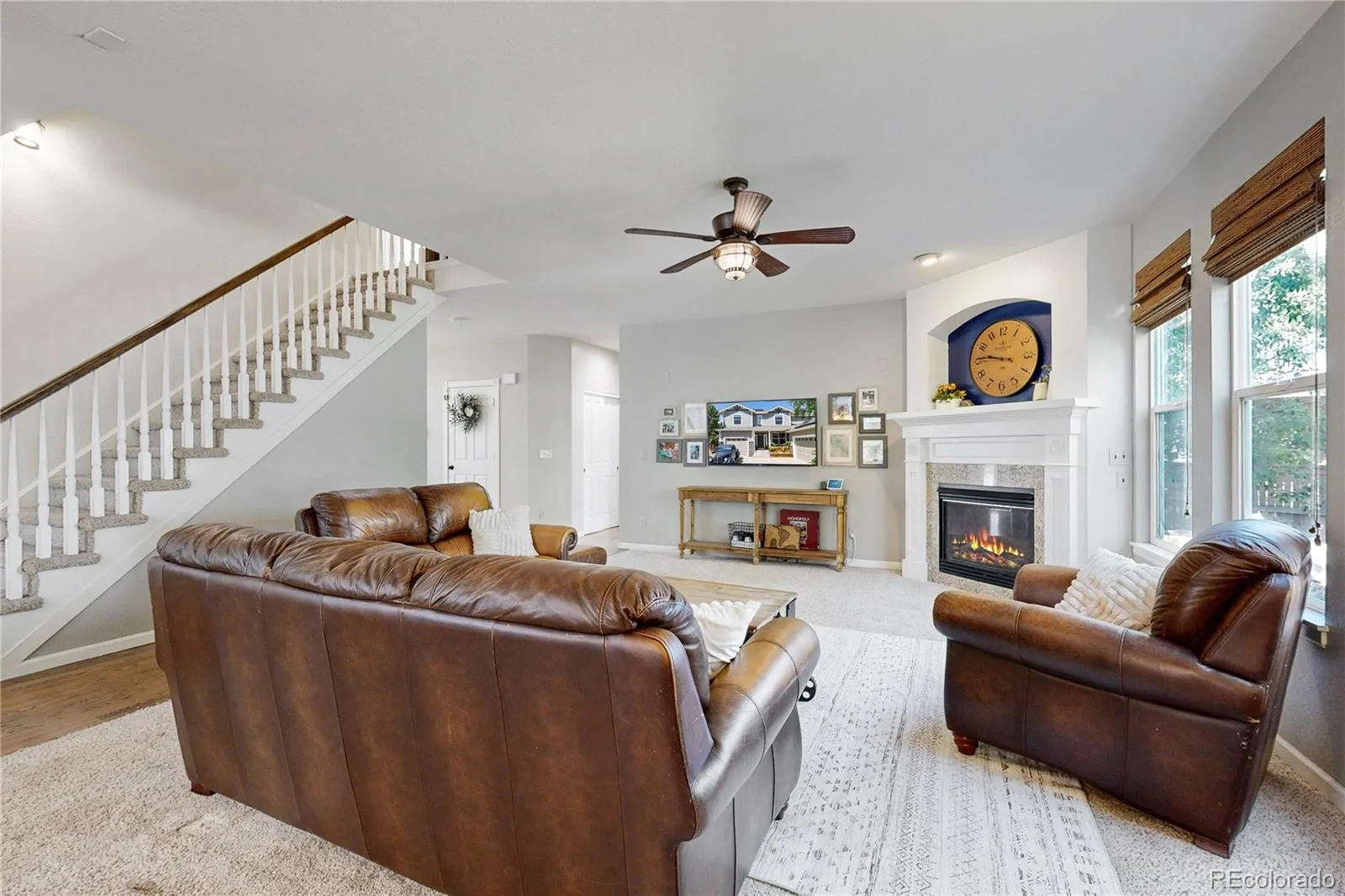 10727 Addison Court Highlands Ranch CO 80126 | MLS #REC4614135 08292026001831 1600 7