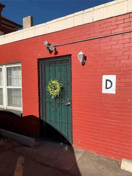 1520 York Street Denver CO 80206 MLS #REC4614589 05062026215023 800 18