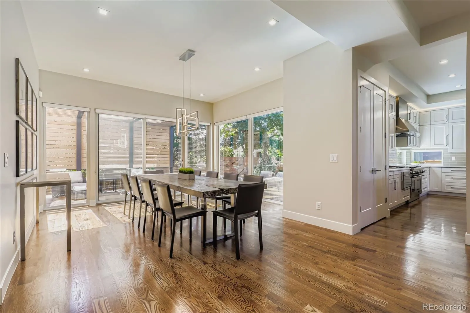 04162026192218 1600 12