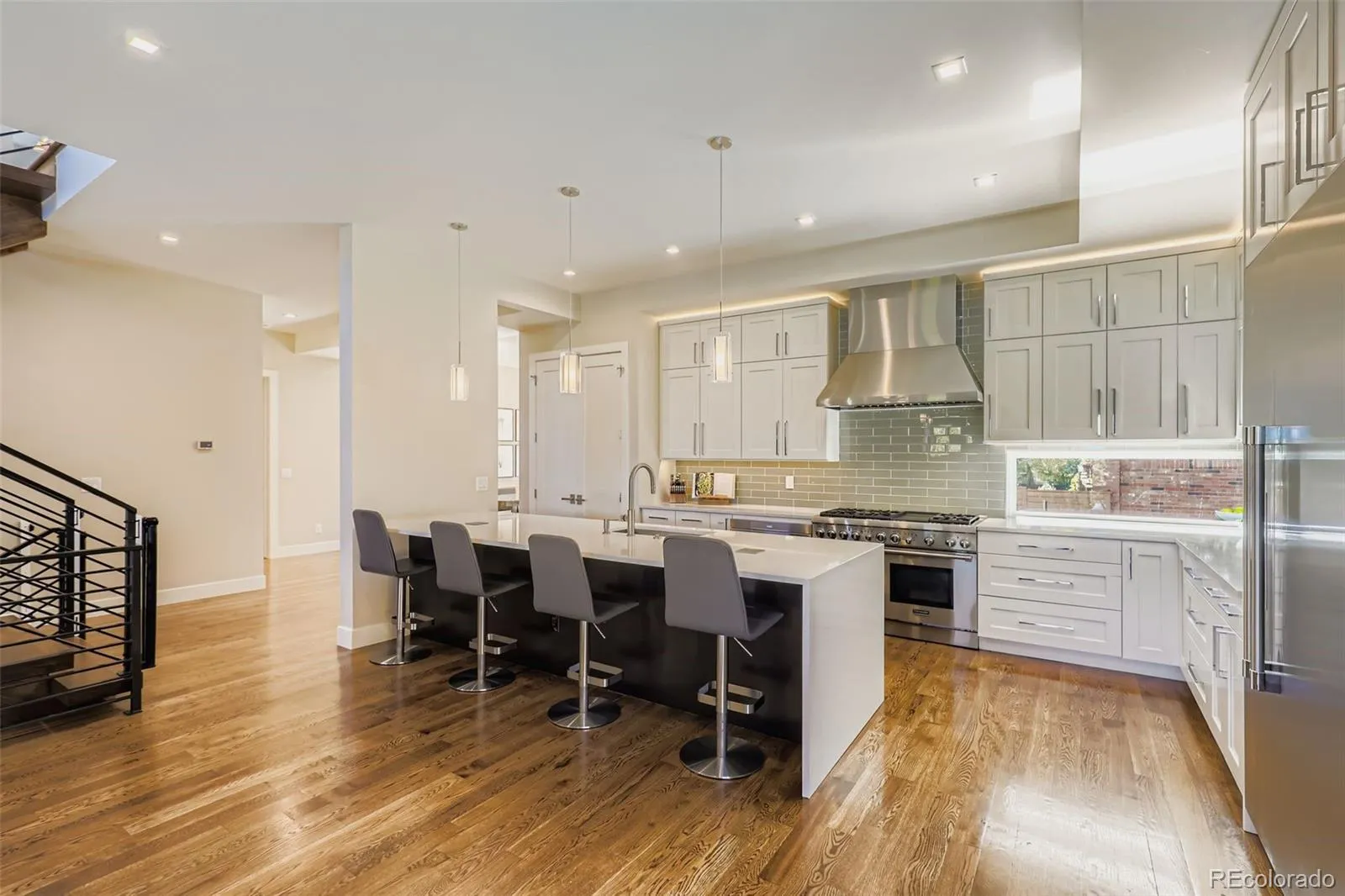 04162026192218 1600 13