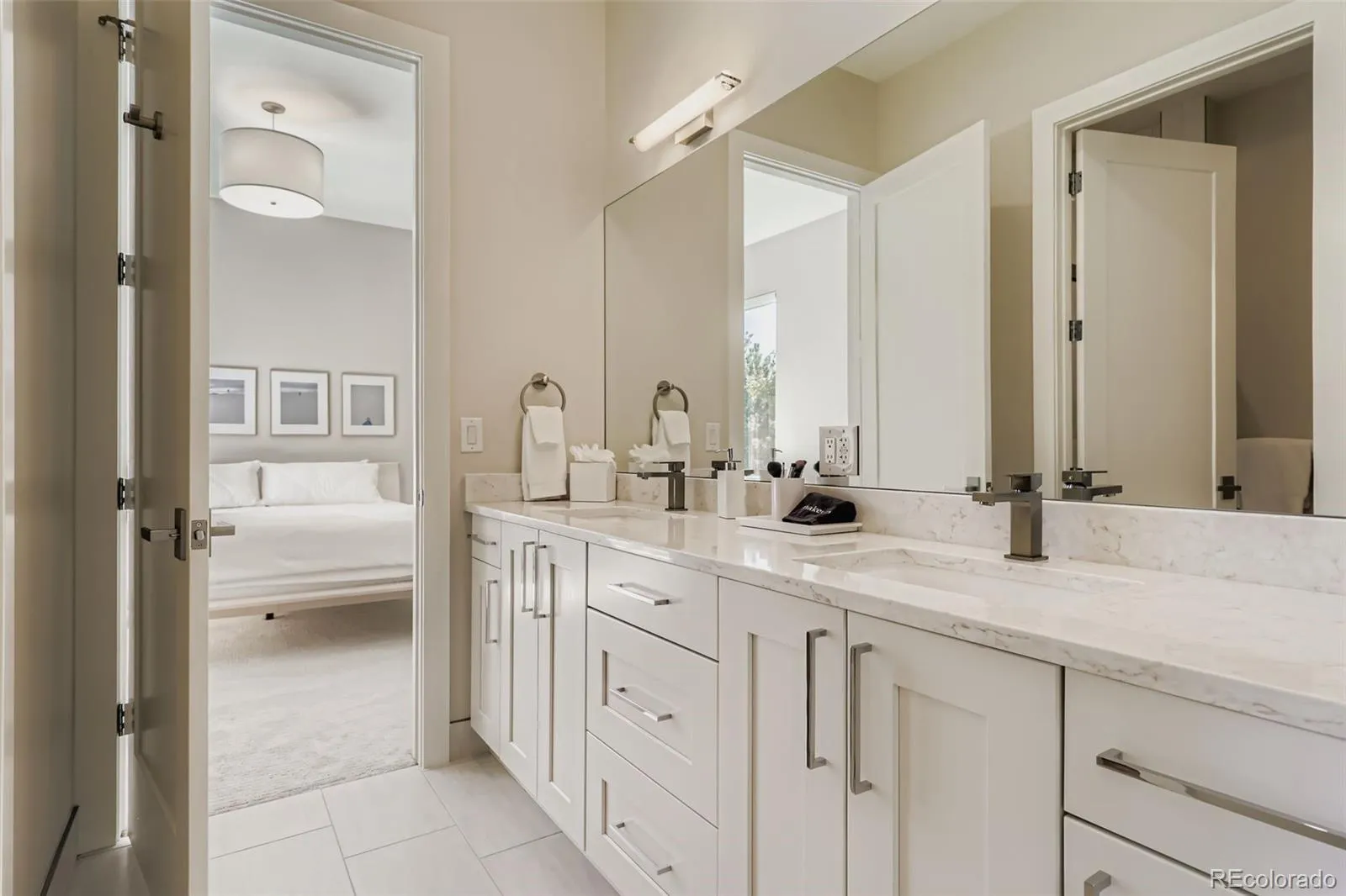 04162026192218 1600 30