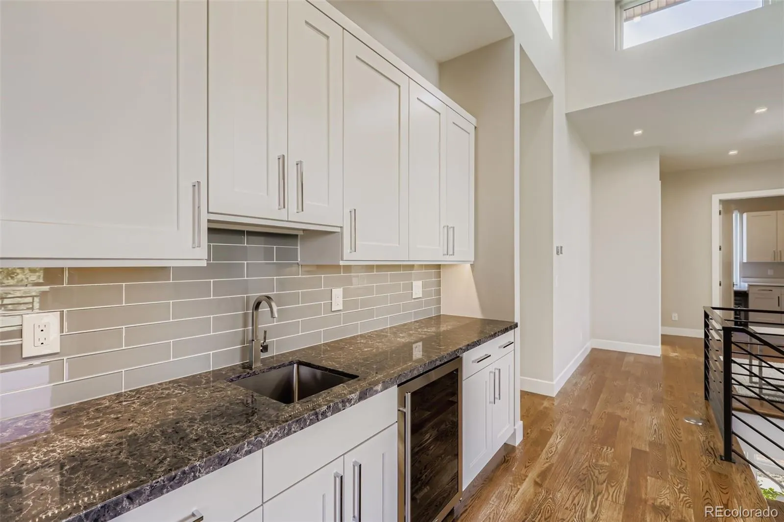 04162026192218 1600 34