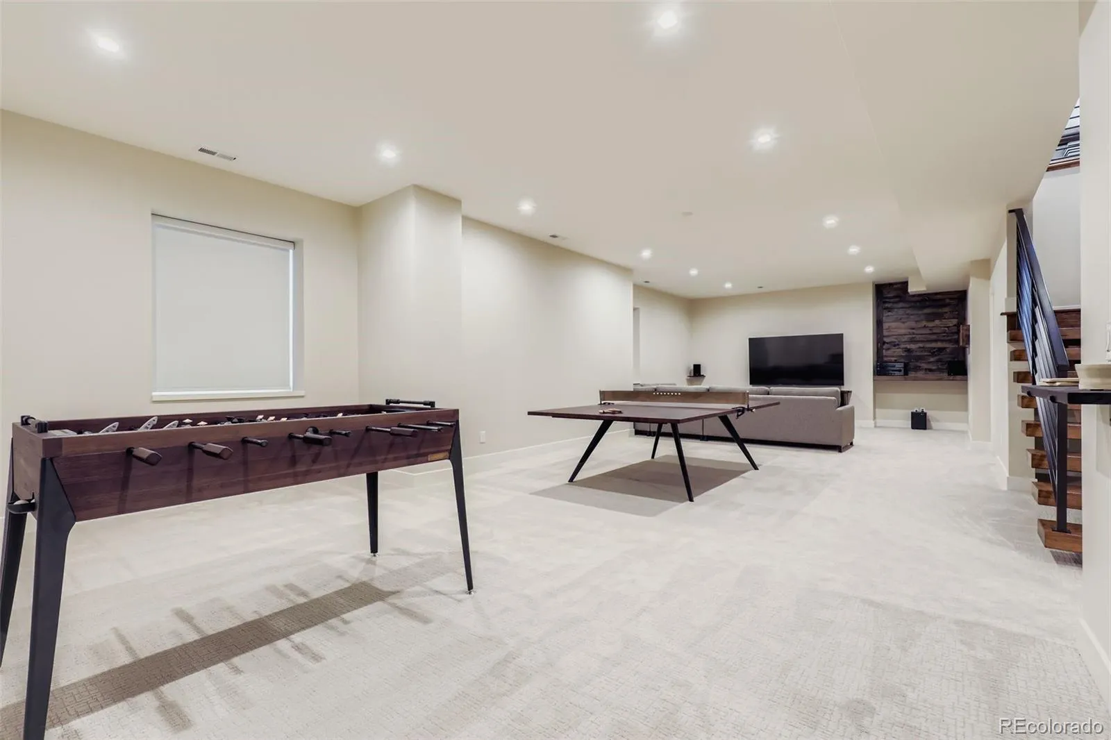 04162026192218 1600 37