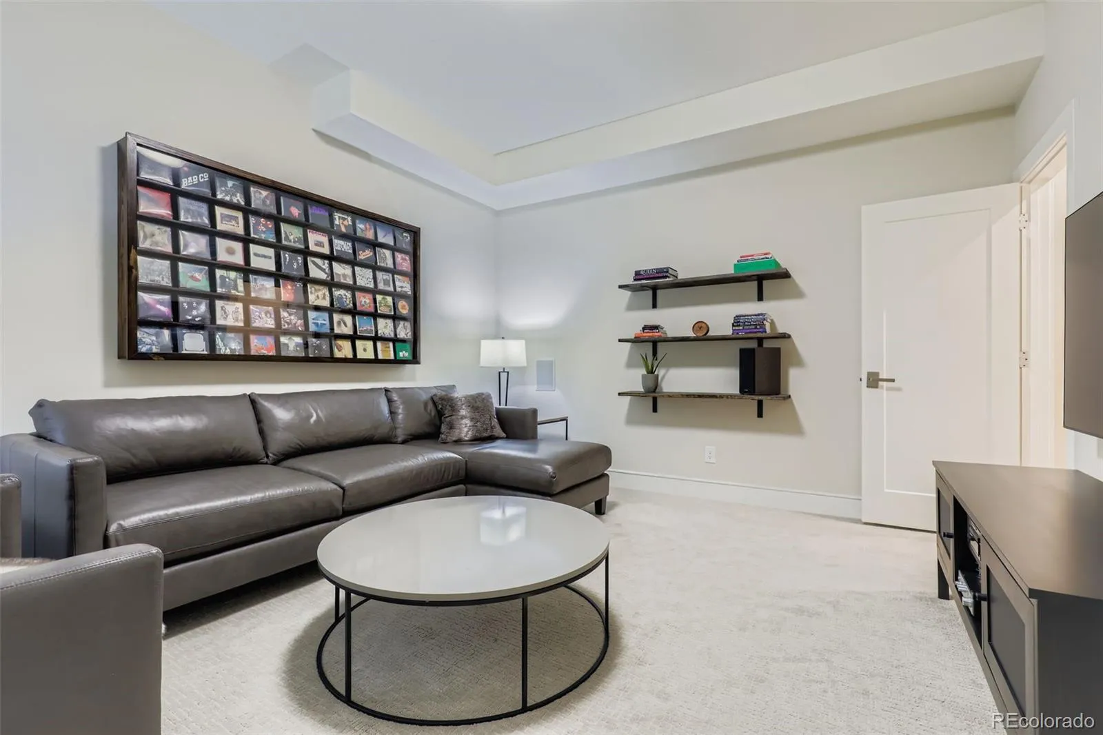 04162026192218 1600 38