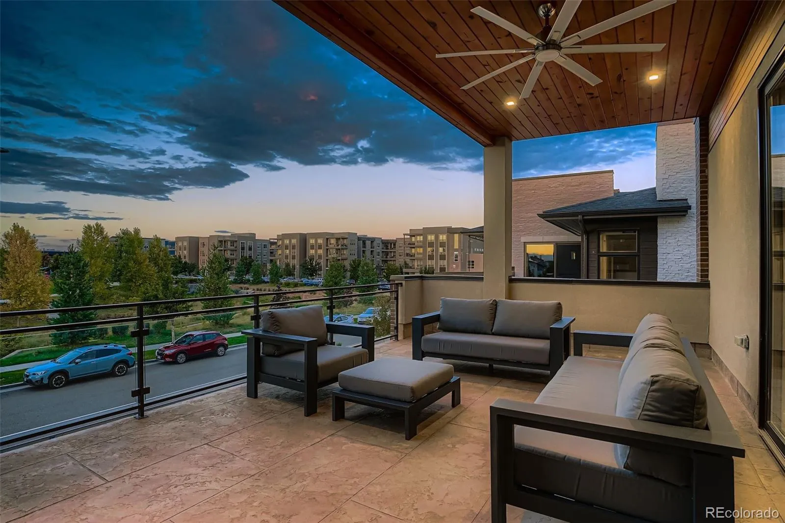 04162026192218 1600 43