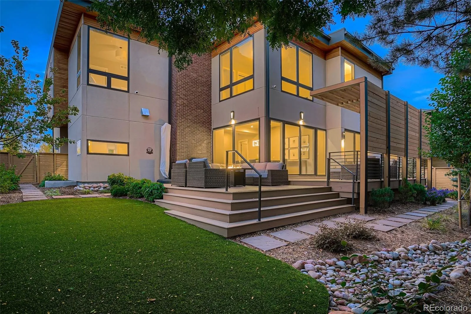 04162026192218 1600 5