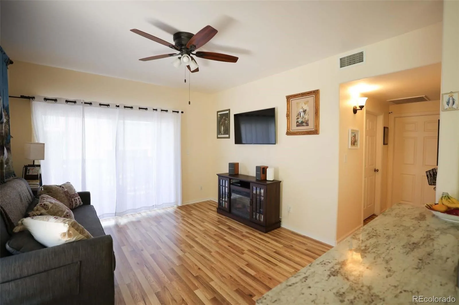 8342 Pebble Creek Way #102 Littleton CO 80126 | MLS #REC4615367 08212026161031 1600 7