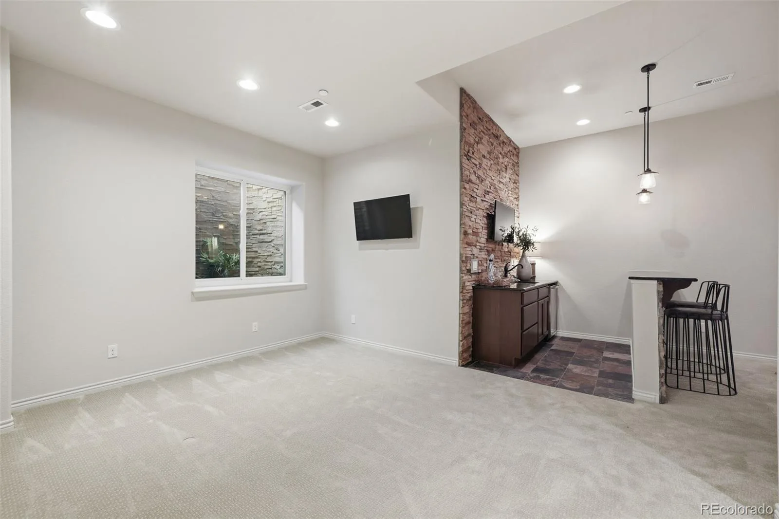 4205 Morning Star Drive Castle Rock CO 80108 MLS #REC4619403 08042026204511 1600 39