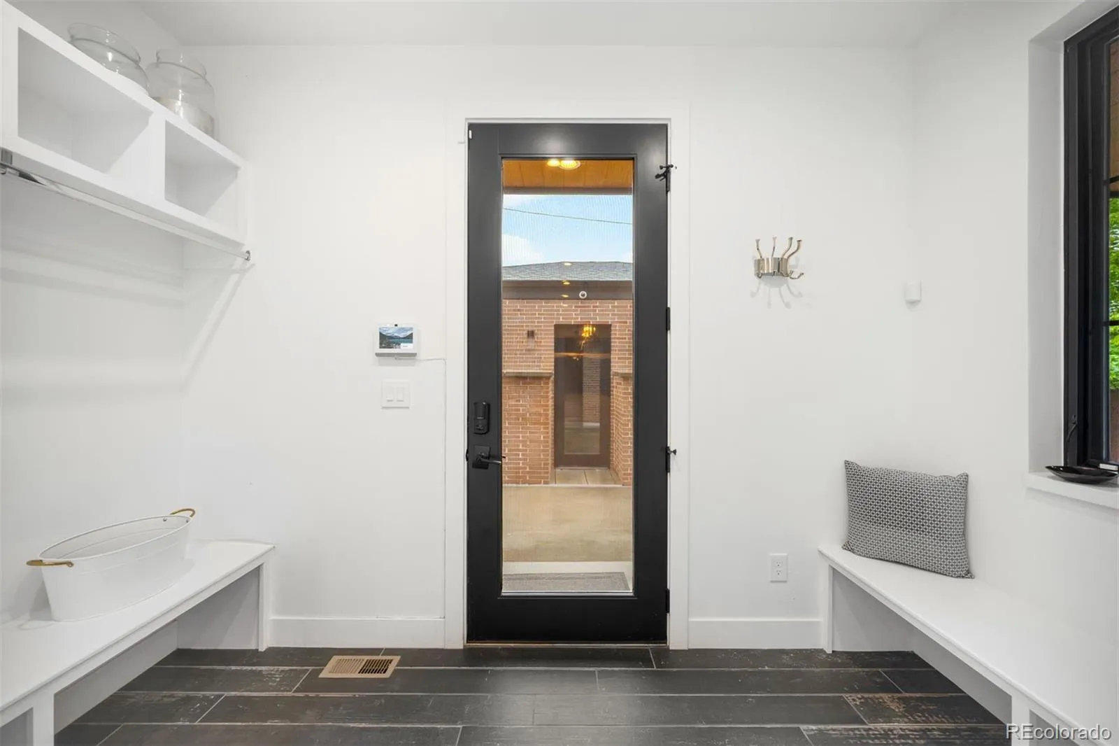 1186 S Gaylord Street Denver CO 80210 MLS #REC4619433 05112026183835 1600 36