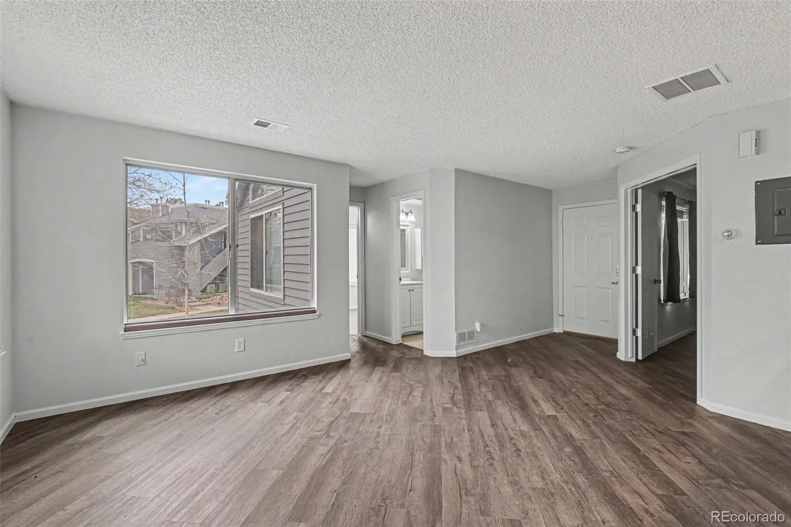 04162026192226 1600 16