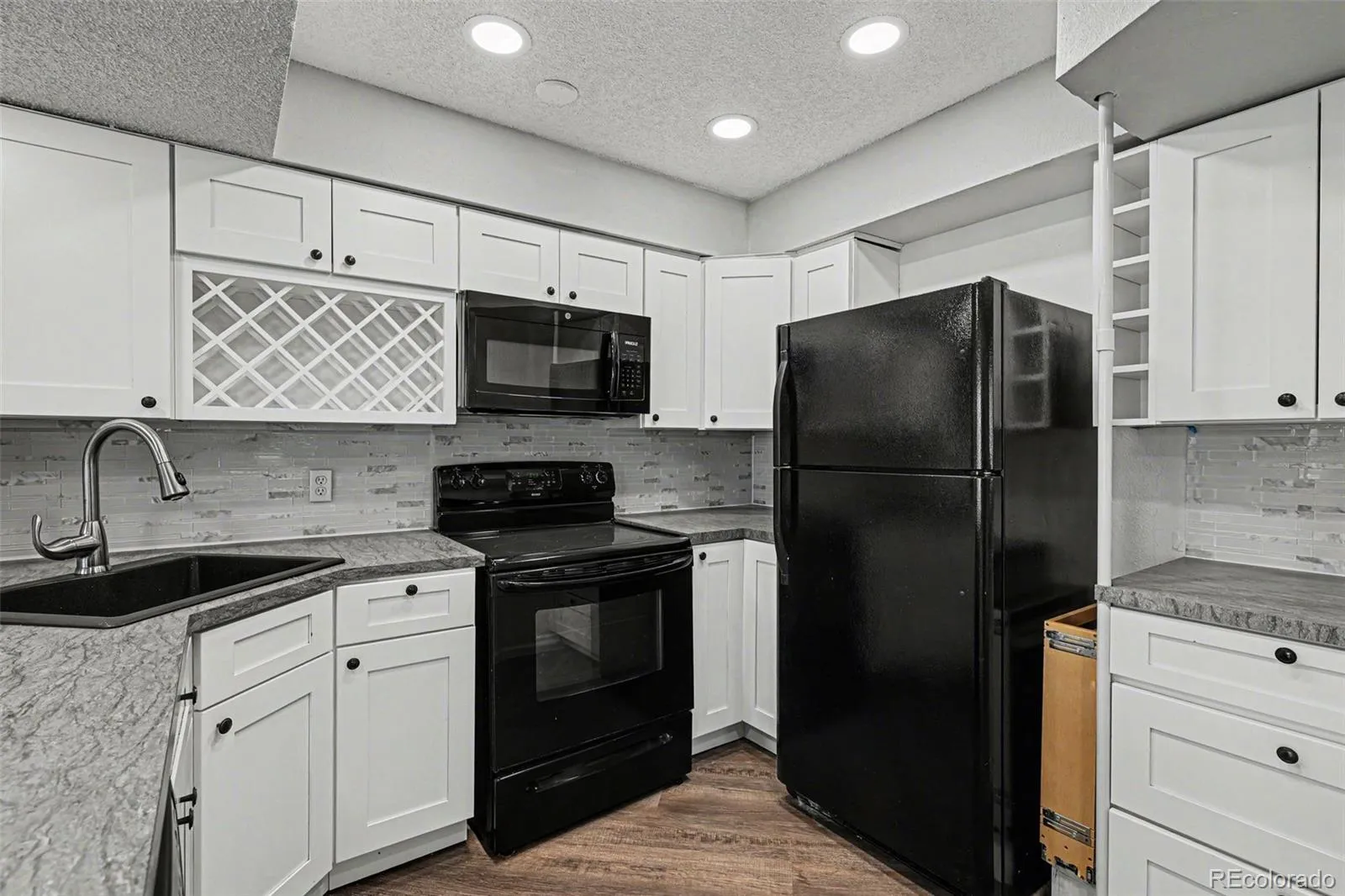 04162026192226 1600 6