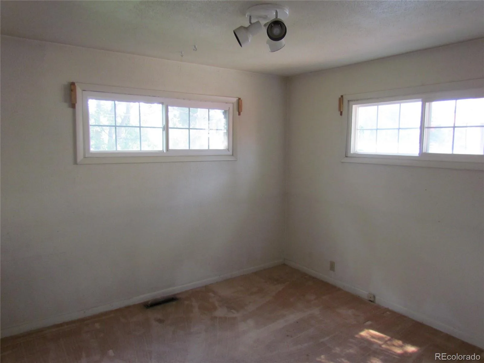 1850 S Tejon Street Denver CO 80223 | MLS #REC4620842 08052026174945 1600 12
