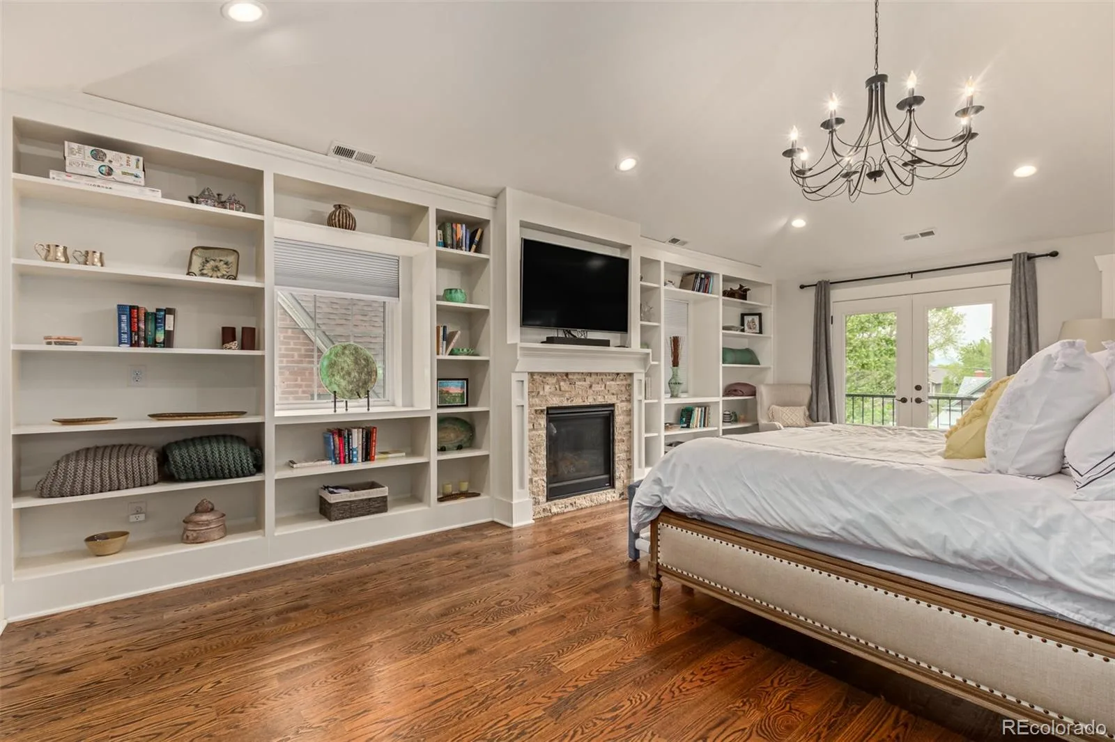 545 S Race Street Denver CO 80209 MLS #REC4621781 06042026152914 1600 20