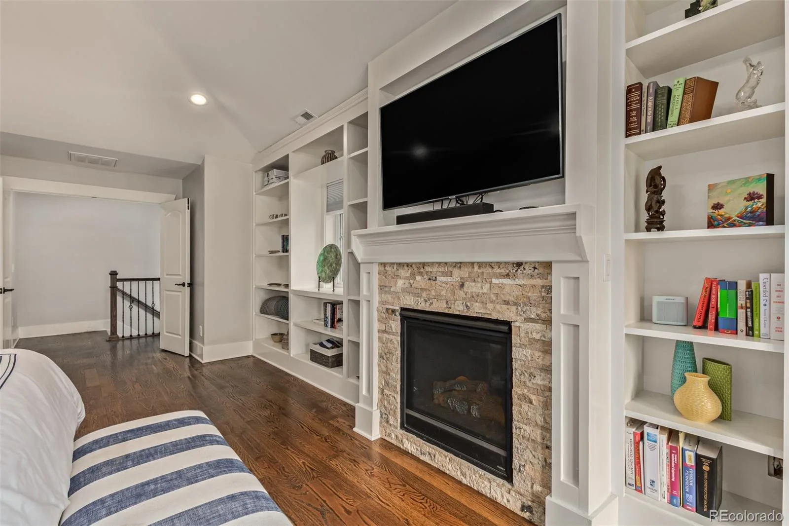 545 S Race Street Denver CO 80209 MLS #REC4621781 06042026152914 1600 22